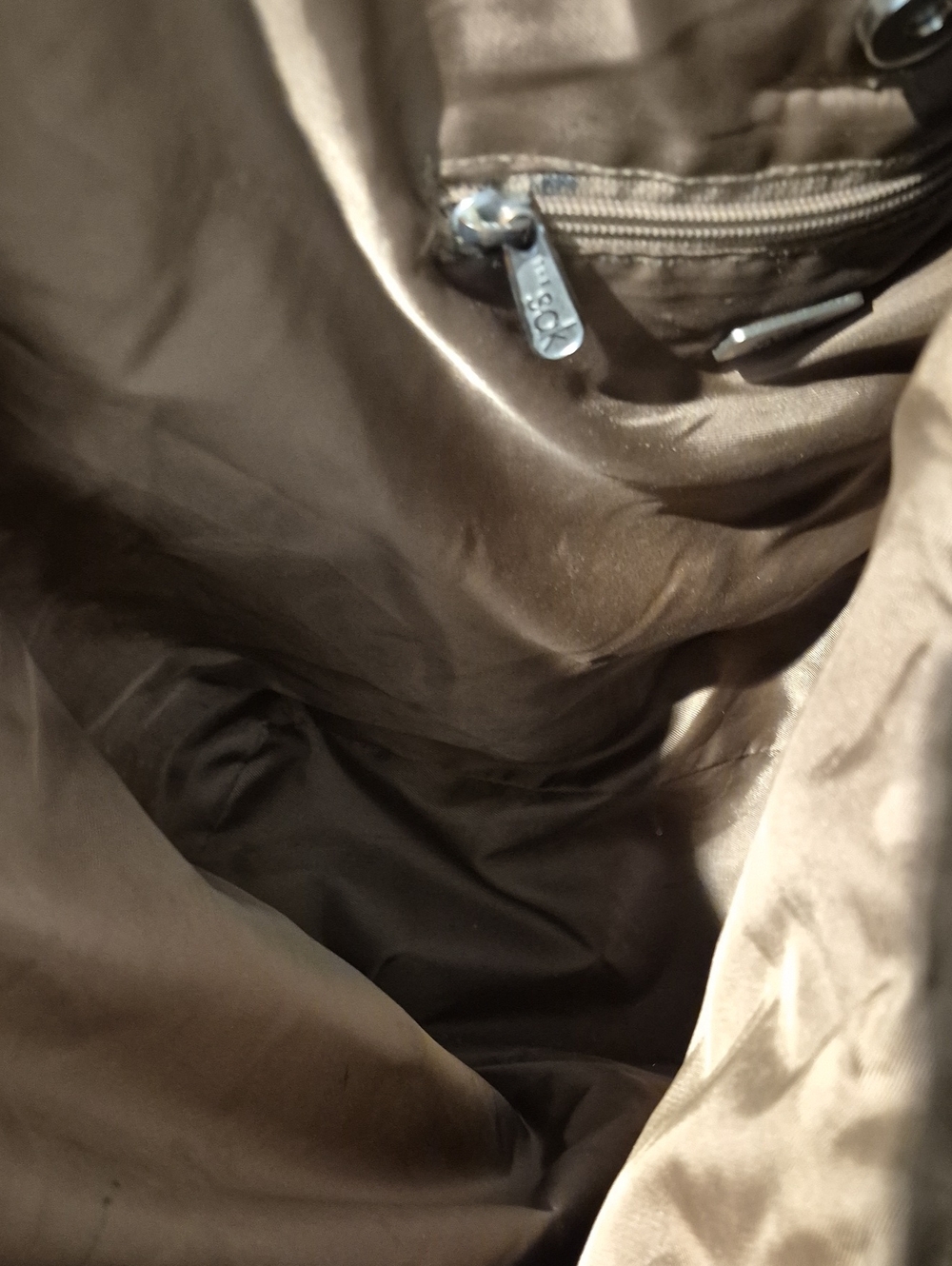 The Sak Large Woven Tote Bag in Taupe/tan. - Picture 3 of 9